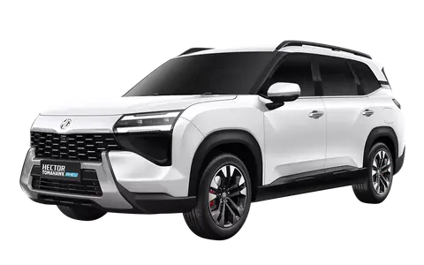 Hector Tomahawk PHEV in Pearl White, front three-quarter view